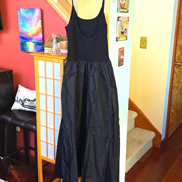 NWT Commense Patchwork Pockets Midi Dress in Black Size Medium - Picture 8 of 14